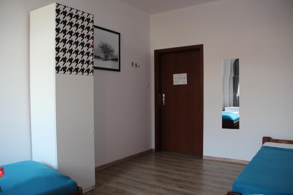 Baba Hostel Kaliszki Quarto foto