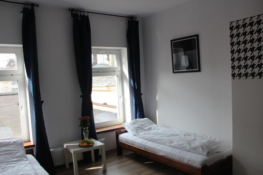 Baba Hostel Kaliszki Quarto foto